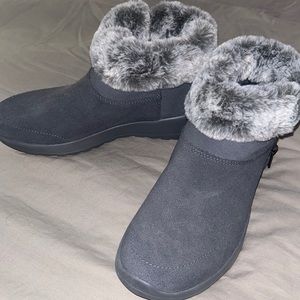 Gray Skechers air cool ankle boots